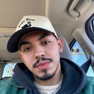 Meet your Posher, Raul